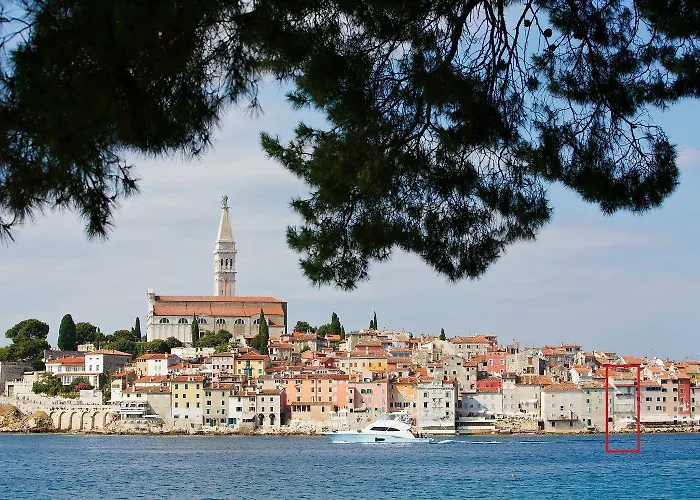 Atemberaubendes In Mit Einzigartigem Panorama Direkt Am *