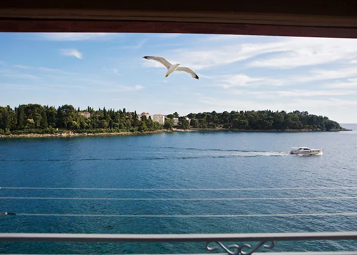 Atemberaubendes In Mit Einzigartigem Panorama Direkt Am *